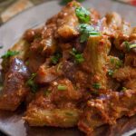 Konkani_Style_Vengaya_Sagle_Recipe_Eggplant_and_Drumstick_Curry_Recipe_